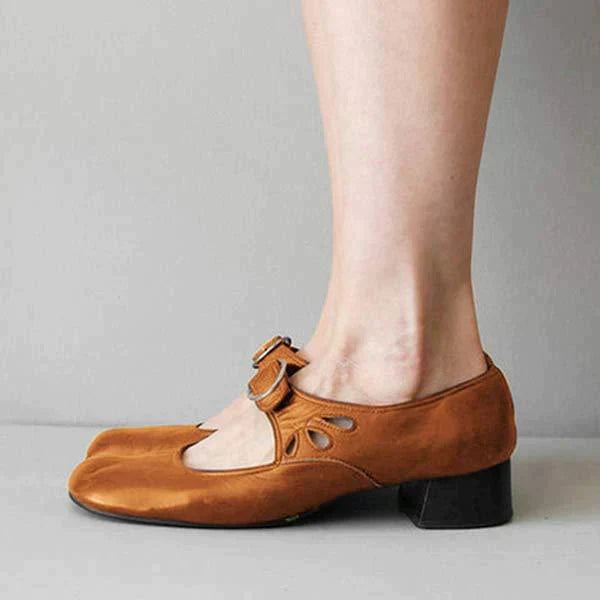Sandali in pelle eleganti per donne